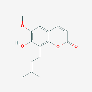 molecular formula C15H16O4 B026933 雪松木脂素 CAS No. 19397-28-5