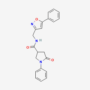 molecular formula C21H19N3O3 B2693319 5-oxo-1-phenyl-N-((5-phenylisoxazol-3-yl)methyl)pyrrolidine-3-carboxamide CAS No. 946344-26-9