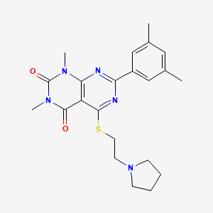 molecular formula C22H27N5O2S B2693338 7-(3,5-二甲基苯基)-1,3-二甲基-5-(2-吡咯啉-1-基乙基磺酰)嘧啶并[4,5-d]嘧啶-2,4-二酮 CAS No. 893929-20-9