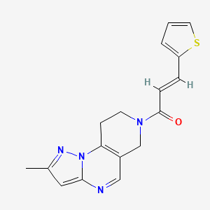molecular formula C17H16N4OS B2693715 (E)-1-(4-Methyl-2,3,7,11-tetrazatricyclo[7.4.0.02,6]trideca-1(9),3,5,7-tetraen-11-yl)-3-thiophen-2-ylprop-2-en-1-one CAS No. 1798422-22-6