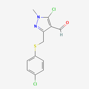 molecular formula C12H10Cl2N2OS B2694446 5-chloro-3-{[(4-chlorophenyl)sulfanyl]methyl}-1-methyl-1H-pyrazole-4-carbaldehyde CAS No. 318234-27-4