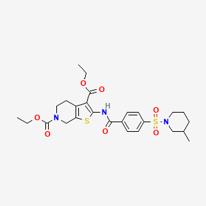 molecular formula C26H33N3O7S2 B2695439 二乙基-2-(4-((3-甲基哌啶-1-基)磺酰)苯甲酰胺)-4,5-二氢噻吩[2,3-c]吡啶-3,6(7H)-二羧酸二乙酯 CAS No. 449781-70-8