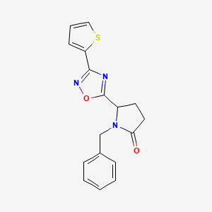 molecular formula C17H15N3O2S B2695469 1-Benzyl-5-[3-(2-thienyl)-1,2,4-oxadiazol-5-yl]pyrrolidin-2-one CAS No. 1171377-32-4