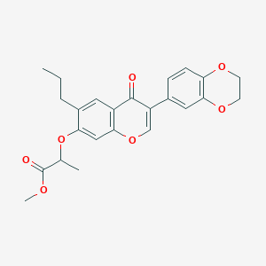 molecular formula C24H24O7 B2695568 Methyl 2-[3-(2,3-dihydro-1,4-benzodioxin-6-yl)-4-oxo-6-propylchromen-7-yl]oxypropanoate CAS No. 227094-82-8