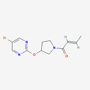 molecular formula C12H14BrN3O2 B2696176 (2E)-1-{3-[(5-溴嘧啶-2-基)氧基]吡咯啉-1-基}丁-2-烯-1-酮 CAS No. 2097940-57-1