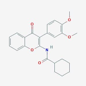 molecular formula C24H25NO5 B2696186 N-[3-(3,4-二甲氧苯基)-4-氧代咖啡因-2-基]环己烷甲酰胺 CAS No. 883953-25-1