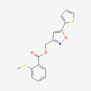 molecular formula C16H13NO3S2 B2697011 (5-(Thiophen-2-yl)isoxazol-3-yl)methyl 2-(methylthio)benzoate CAS No. 953008-45-2