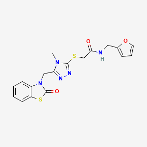 molecular formula C18H17N5O3S2 B2697016 N-(呋喃-2-基甲基)-2-((4-甲基-5-((2-氧代苯并[d]噻唑-3(2H)-基)甲基)-4H-1,2,4-三唑-3-基)硫基)乙酰胺 CAS No. 847400-64-0