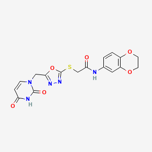 molecular formula C17H15N5O6S B2697196 N-(2,3-dihydrobenzo[b][1,4]dioxin-6-yl)-2-((5-((2,4-dioxo-3,4-dihydropyrimidin-1(2H)-yl)methyl)-1,3,4-oxadiazol-2-yl)thio)acetamide CAS No. 1091462-30-4