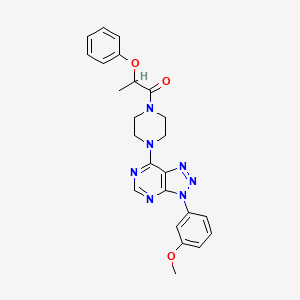 molecular formula C24H25N7O3 B2698653 1-(4-(3-(3-甲氧苯基)-3H-[1,2,3]三嗪[4,5-d]嘧啶-7-基)哌嗪-1-基)-2-苯氧基丙酮 CAS No. 920184-74-3