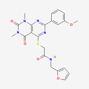 molecular formula C22H21N5O5S B2698758 N-(2-呋喃甲基)-2-{[2-(3-甲氧基苯基)-6,8-二甲基-5,7-二氧代-5,6,7,8-四氢嘧啶-4-基]硫代}乙酰胺 CAS No. 872839-59-3