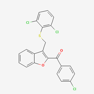 molecular formula C22H13Cl3O2S B2699236 (4-Chlorophenyl)(3-{[(2,6-dichlorophenyl)sulfanyl]methyl}-1-benzofuran-2-yl)methanone CAS No. 338424-04-7