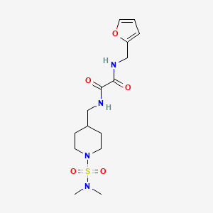 molecular formula C15H24N4O5S B2699256 N1-((1-(N,N-dimethylsulfamoyl)piperidin-4-yl)methyl)-N2-(furan-2-ylmethyl)oxalamide CAS No. 2034294-47-6
