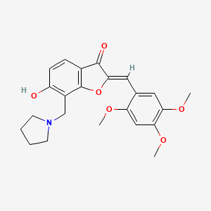 molecular formula C23H25NO6 B2699895 (Z)-6-羟基-7-(吡咯啉-1-基甲基)-2-(2,4,5-三甲氧基苯基亚甲基)苯并呋喃-3(2H)-酮 CAS No. 859131-62-7