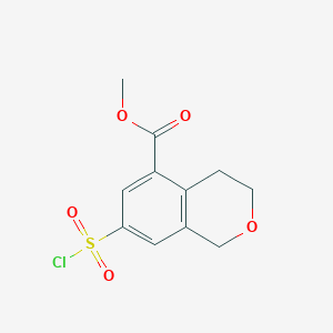 molecular formula C11H11ClO5S B2699935 Methyl 7-chlorosulfonyl-3,4-dihydro-1H-isochromene-5-carboxylate CAS No. 2138216-46-1