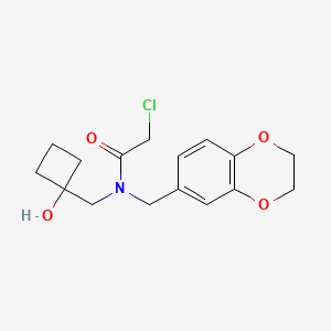2-Chloro-N-(2,3-dihydro-1,4-benzodioxin-6-ylmethyl)-N-[(1-hydroxycyclobutyl)methyl]acetamide