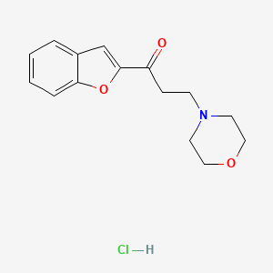 molecular formula C15H18ClNO3 B2700345 1-(1-苯并呋喃-2-基)-3-(吗啉-4-基)丙酮盐酸盐 CAS No. 15817-89-7