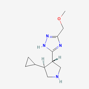 molecular formula C11H18N4O B2700838 3-[(3S,4S)-4-Cyclopropylpyrrolidin-3-yl]-5-(methoxymethyl)-1H-1,2,4-triazole CAS No. 2138118-61-1