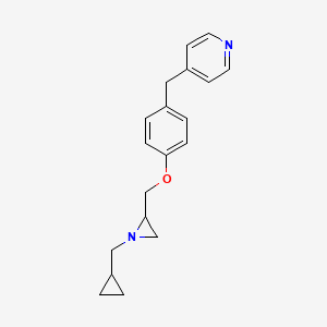 molecular formula C19H22N2O B2700909 4-[[4-[[1-(Cyclopropylmethyl)aziridin-2-yl]methoxy]phenyl]methyl]pyridine CAS No. 2418723-40-5