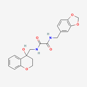 molecular formula C20H20N2O6 B2700991 N1-(benzo[d][1,3]dioxol-5-ylmethyl)-N2-((4-hydroxychroman-4-yl)methyl)oxalamide CAS No. 1396805-40-5