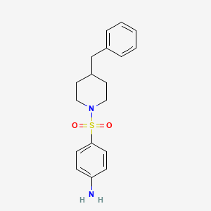 molecular formula C18H22N2O2S B2701289 4-((4-Benzylpiperidin-1-yl)sulfonyl)aniline CAS No. 750607-84-2
