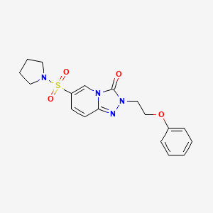 molecular formula C18H20N4O4S B2701436 2-(2-苯氧基乙基)-6-(吡咯烷-1-基磺酰基)[1,2,4]三唑并[4,3-a]吡啶-3(2H)-酮 CAS No. 1251592-59-2