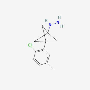 molecular formula C12H15ClN2 B2701442 [3-(2-Chloro-5-methylphenyl)-1-bicyclo[1.1.1]pentanyl]hydrazine CAS No. 2287332-01-6