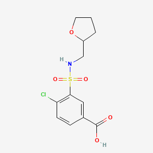 molecular formula C12H14ClNO5S B2701618 4-氯-3-[(氧杂环戊烷-2-基甲基)磺酰胺基]苯甲酸 CAS No. 59210-70-7