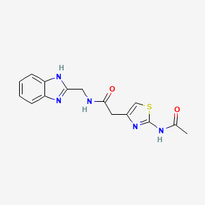 molecular formula C15H15N5O2S B2702013 N-((1H-苯并[d]咪唑-2-基)甲基)-2-(2-乙酰氨基噻唑-4-基)乙酰胺 CAS No. 1235280-49-5