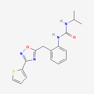 molecular formula C17H18N4O2S B2702037 1-Isopropyl-3-(2-((3-(thiophen-2-yl)-1,2,4-oxadiazol-5-yl)methyl)phenyl)urea CAS No. 1796970-15-4