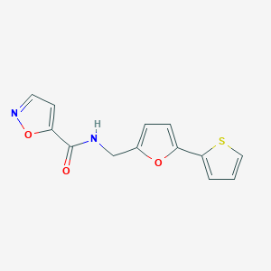 molecular formula C13H10N2O3S B2702213 N-((5-(thiophen-2-yl)furan-2-yl)methyl)isoxazole-5-carboxamide CAS No. 2034403-24-0