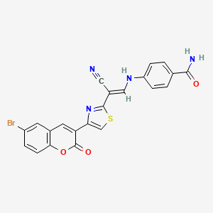 molecular formula C22H13BrN4O3S B2702758 (E)-4-((2-(4-(6-bromo-2-oxo-2H-chromen-3-yl)thiazol-2-yl)-2-cyanovinyl)amino)benzamide CAS No. 477305-32-1