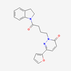 molecular formula C20H19N3O3 B2703549 6-(furan-2-yl)-2-(4-(indolin-1-yl)-4-oxobutyl)pyridazin-3(2H)-one CAS No. 1021071-60-2