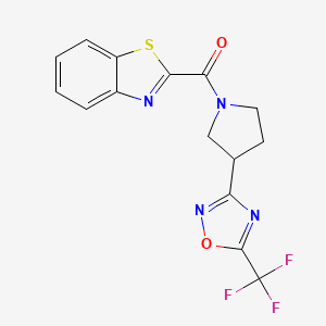 molecular formula C15H11F3N4O2S B2703606 Benzo[d]thiazol-2-yl(3-(5-(trifluoromethyl)-1,2,4-oxadiazol-3-yl)pyrrolidin-1-yl)methanone CAS No. 2034284-82-5