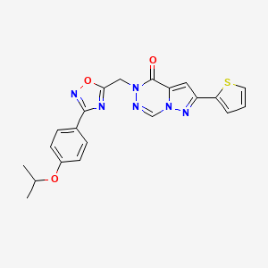 molecular formula C21H18N6O3S B2703928 4-{4-[(4-苄基哌啶-1-基)甲酰]-1,3-噻唑-2-基}-2-吡咯烷-1-基吡啶 CAS No. 1251615-97-0