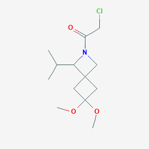 molecular formula C13H22ClNO3 B2706138 2-Chloro-1-(6,6-dimethoxy-3-propan-2-yl-2-azaspiro[3.3]heptan-2-yl)ethanone CAS No. 2411310-77-3