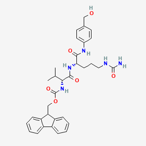 9H-Fluoren-9-ylmethyl N-[(2R)-1-[[(2S)-5-(carbamoylamino)-1-[4-(hydroxymethyl)anilino]-1-oxopentan-2-yl]amino]-3-methyl-1-oxobutan-2-yl]carbamate