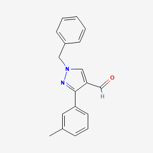 molecular formula C18H16N2O B2706993 1-benzyl-3-(3-methylphenyl)-1H-pyrazole-4-carbaldehyde CAS No. 956753-10-9