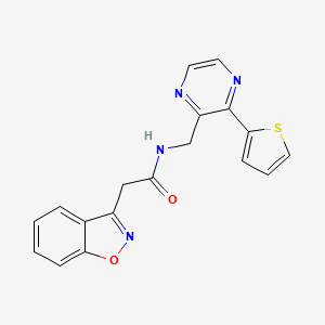 molecular formula C18H14N4O2S B2707096 2-(benzo[d]isoxazol-3-yl)-N-((3-(thiophen-2-yl)pyrazin-2-yl)methyl)acetamide CAS No. 2034312-88-2
