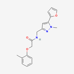 molecular formula C18H19N3O3 B2707622 N-((5-(furan-2-yl)-1-methyl-1H-pyrazol-3-yl)methyl)-2-(o-tolyloxy)acetamide CAS No. 1421500-04-0