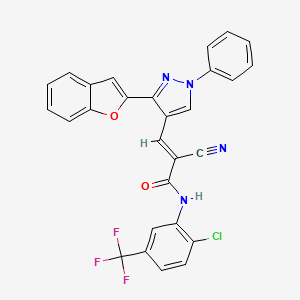 molecular formula C28H16ClF3N4O2 B2708452 (E)-3-[3-(1-benzofuran-2-yl)-1-phenylpyrazol-4-yl]-N-[2-chloro-5-(trifluoromethyl)phenyl]-2-cyanoprop-2-enamide CAS No. 882234-52-8