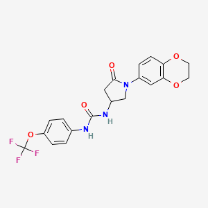 molecular formula C20H18F3N3O5 B2708481 1-(1-(2,3-Dihydrobenzo[b][1,4]dioxin-6-yl)-5-oxopyrrolidin-3-yl)-3-(4-(trifluoromethoxy)phenyl)urea CAS No. 894039-79-3