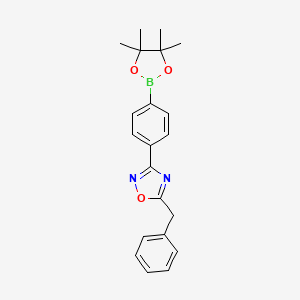 molecular formula C21H23BN2O3 B2709584 4-(5-苄基-1,2,4-噁二唑-3-基)苯基硼酸脂 CAS No. 2377610-48-3