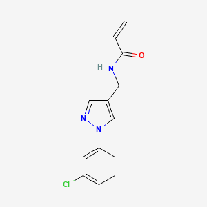 molecular formula C13H12ClN3O B2709740 N-[[1-(3-Chlorophenyl)pyrazol-4-yl]methyl]prop-2-enamide CAS No. 2411239-59-1