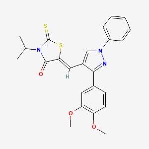 molecular formula C24H23N3O3S2 B2710022 (Z)-5-((3-(3,4-dimethoxyphenyl)-1-phenyl-1H-pyrazol-4-yl)methylene)-3-isopropyl-2-thioxothiazolidin-4-one CAS No. 623935-77-3