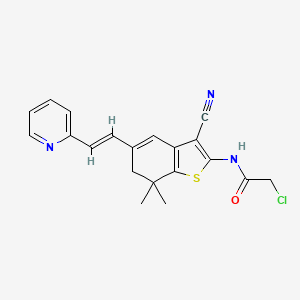 2-chloro-N-{3-cyano-7,7-dimethyl-5-[(1E)-2-(pyridin-2-yl)ethenyl]-6,7-dihydro-1-benzothiophen-2-yl}acetamide