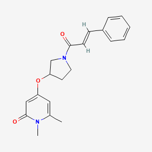 molecular formula C20H22N2O3 B2710466 (E)-4-((1-cinnamoylpyrrolidin-3-yl)oxy)-1,6-dimethylpyridin-2(1H)-one CAS No. 2035022-50-3