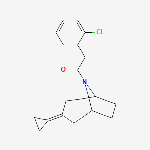 molecular formula C18H20ClNO B2711064 2-(2-氯苯基)-1-{3-环丙基亚甲基-8-氮杂双环[3.2.1]辛-8-基}乙酮 CAS No. 2189498-57-3