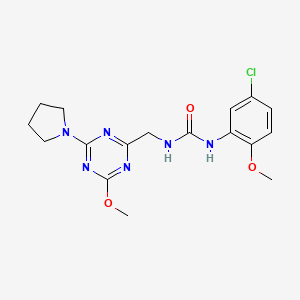 molecular formula C17H21ClN6O3 B2712326 1-(5-Chloro-2-methoxyphenyl)-3-((4-methoxy-6-(pyrrolidin-1-yl)-1,3,5-triazin-2-yl)methyl)urea CAS No. 2034351-27-2