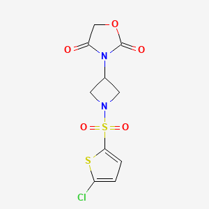 molecular formula C10H9ClN2O5S2 B2712558 3-(1-((5-Chlorothiophen-2-yl)sulfonyl)azetidin-3-yl)oxazolidine-2,4-dione CAS No. 2034382-76-6